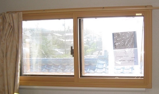 足元が冷たい … 不快な冷えを改善する内窓リフォーム事例【浜松市北区】